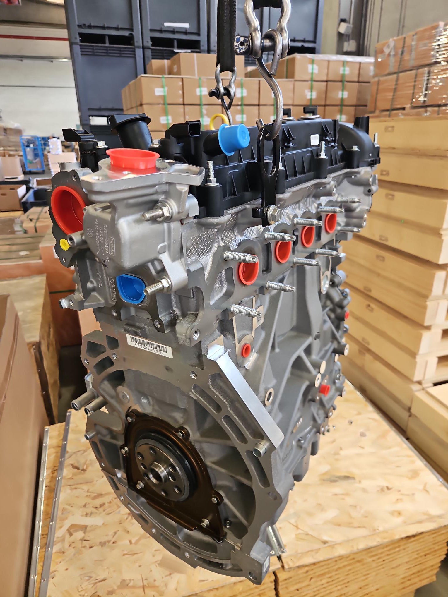Engine NEW LAND ROVER Range Rover Evoque - Freelander 2 - Discovery 2.0 L - 204PT - LR025366